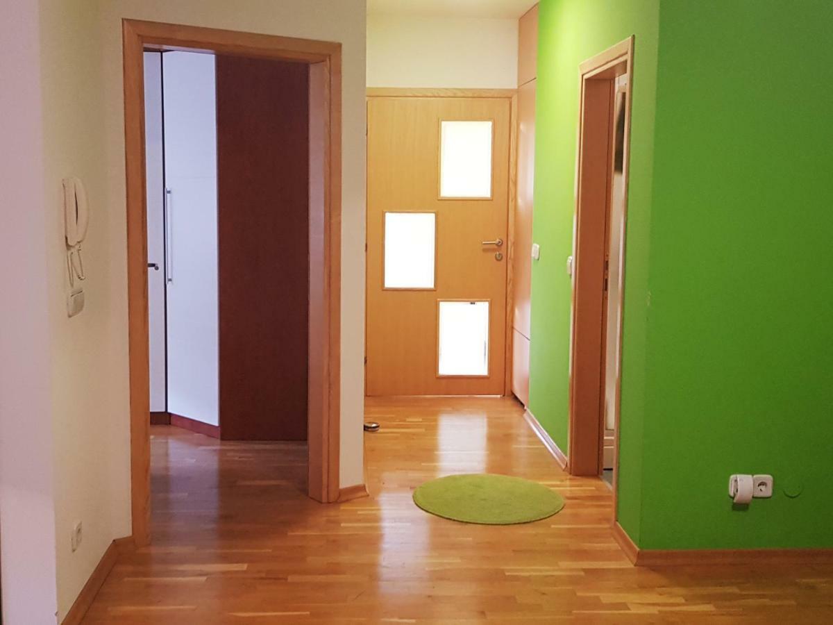 Apartment Dominik Osijek Exterior photo